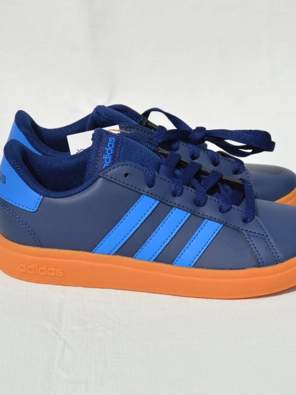 Adidas Grand Court Lifestyle Tennis Lace-Up Shoes Size 3 (New)